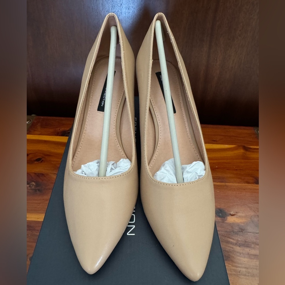 French Connection Nude Pointed Toe Kitten Heels | Size 10 | New in Box - Picture 5 of 8